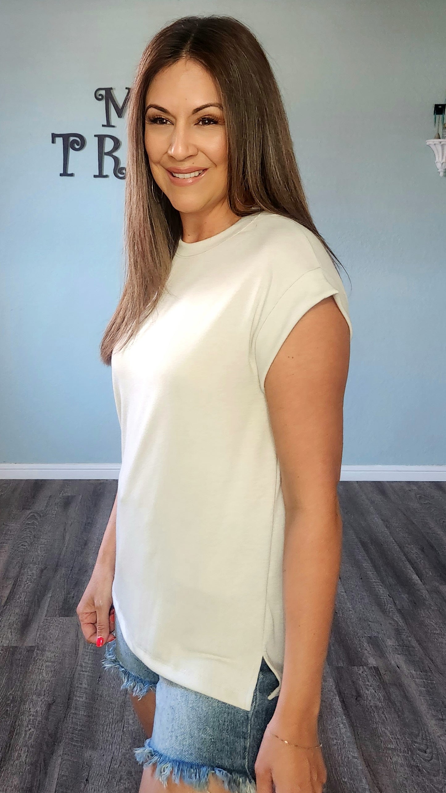 Laid Back Style Top-Light Beige