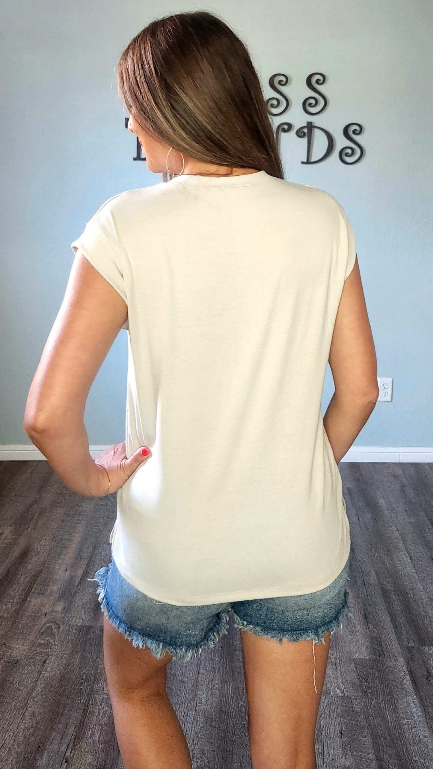 Laid Back Style Top-Light Beige