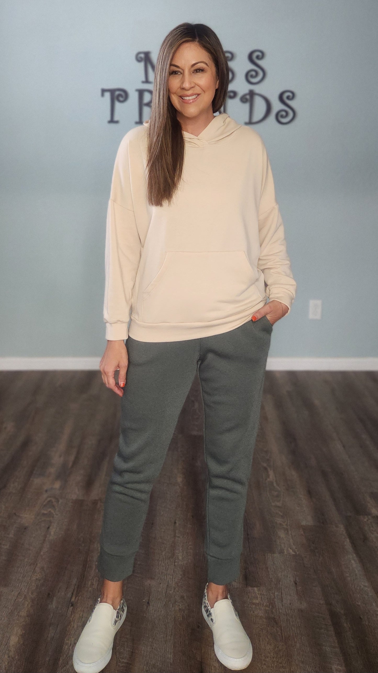 Relax In Style Joggers- Green
