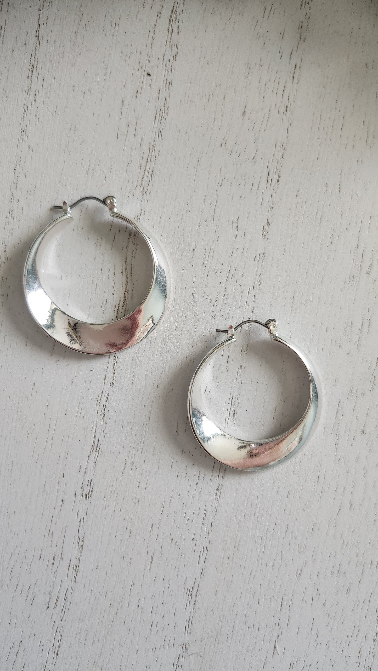 Twist Hoop Earrings