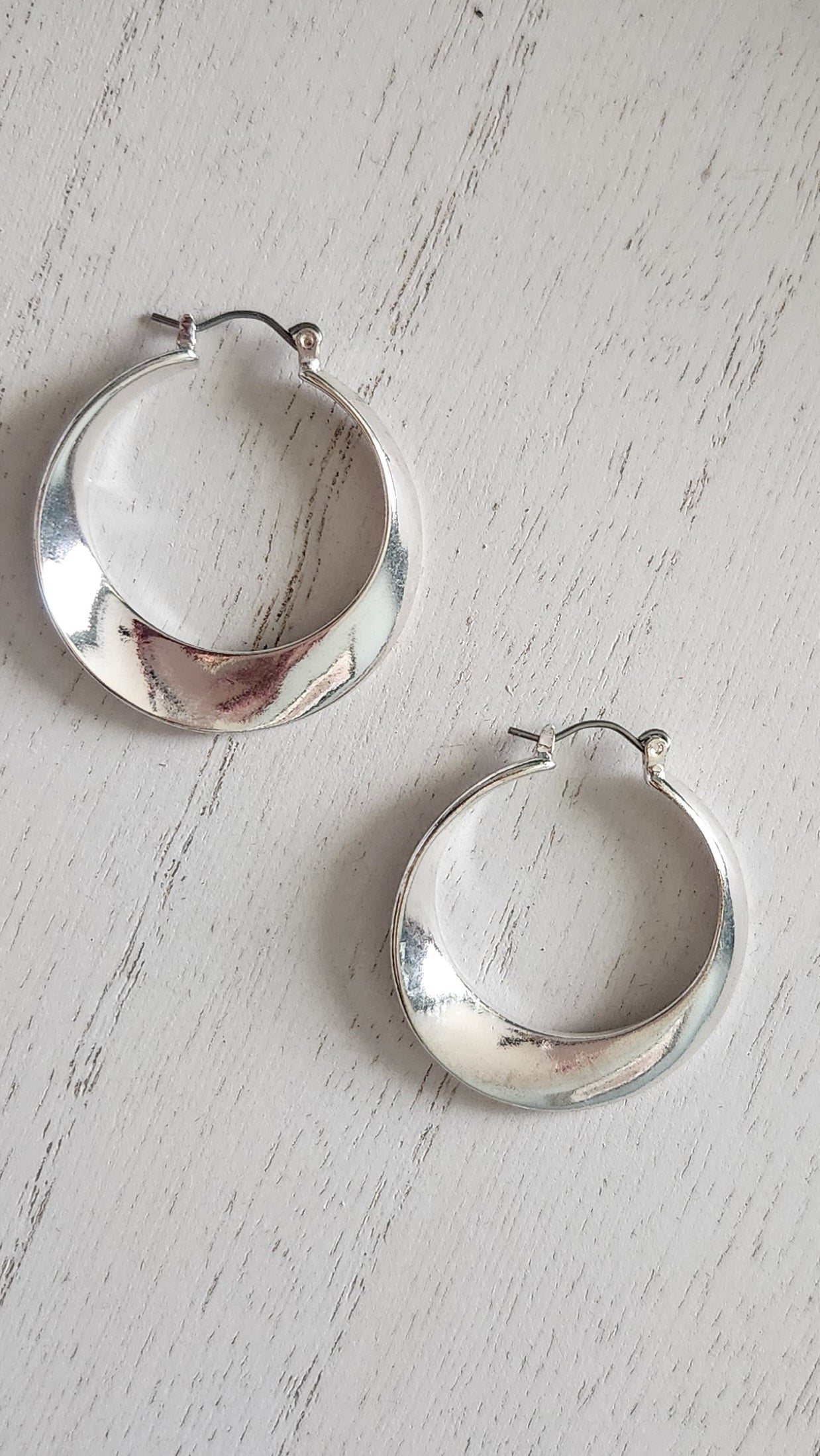 Twist Hoop Earrings