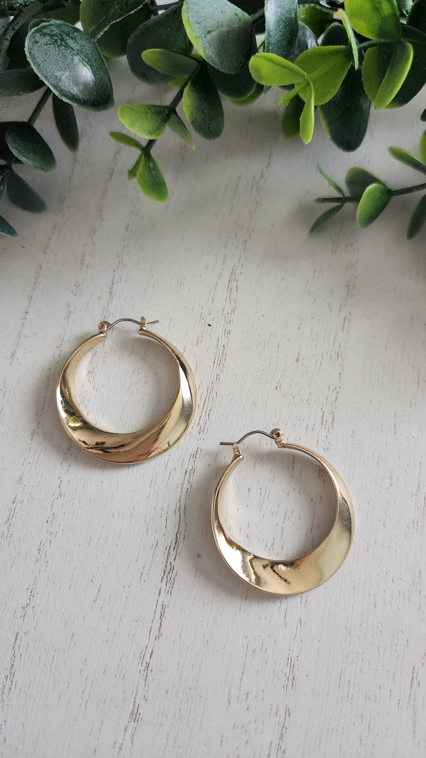Twist Hoop Earrings