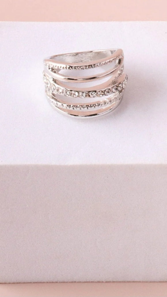 Bright and Stunning Ring- Silver
