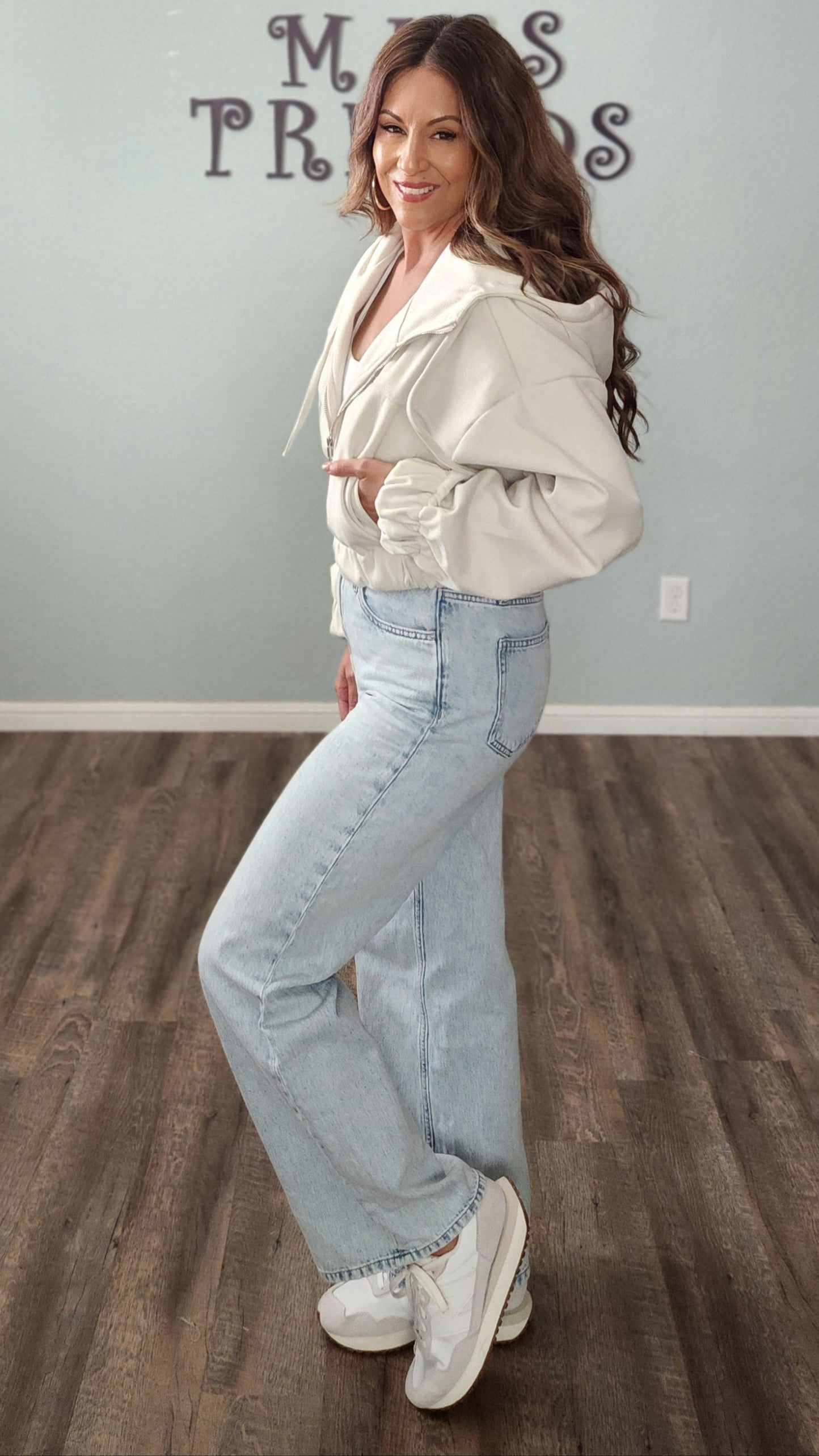 Street Chic Jacket-Beige