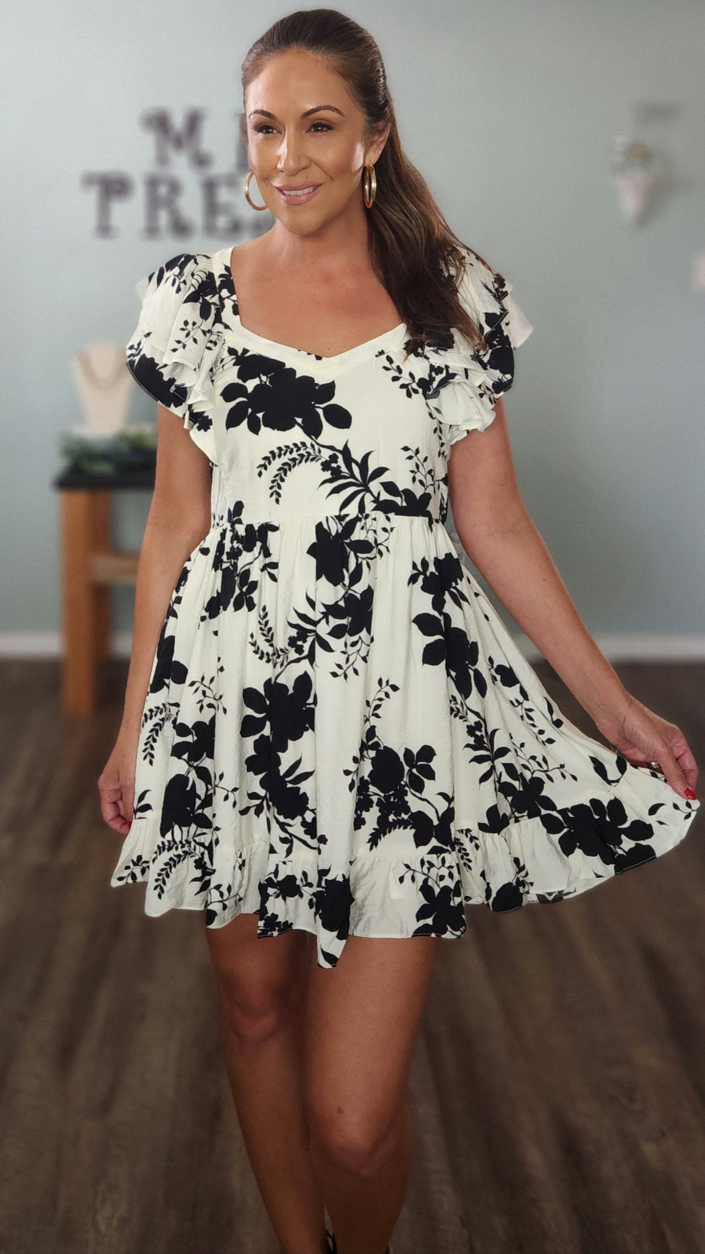 🖤Reset by Jane- Victoria Ruffle Sleeve Mini Dress