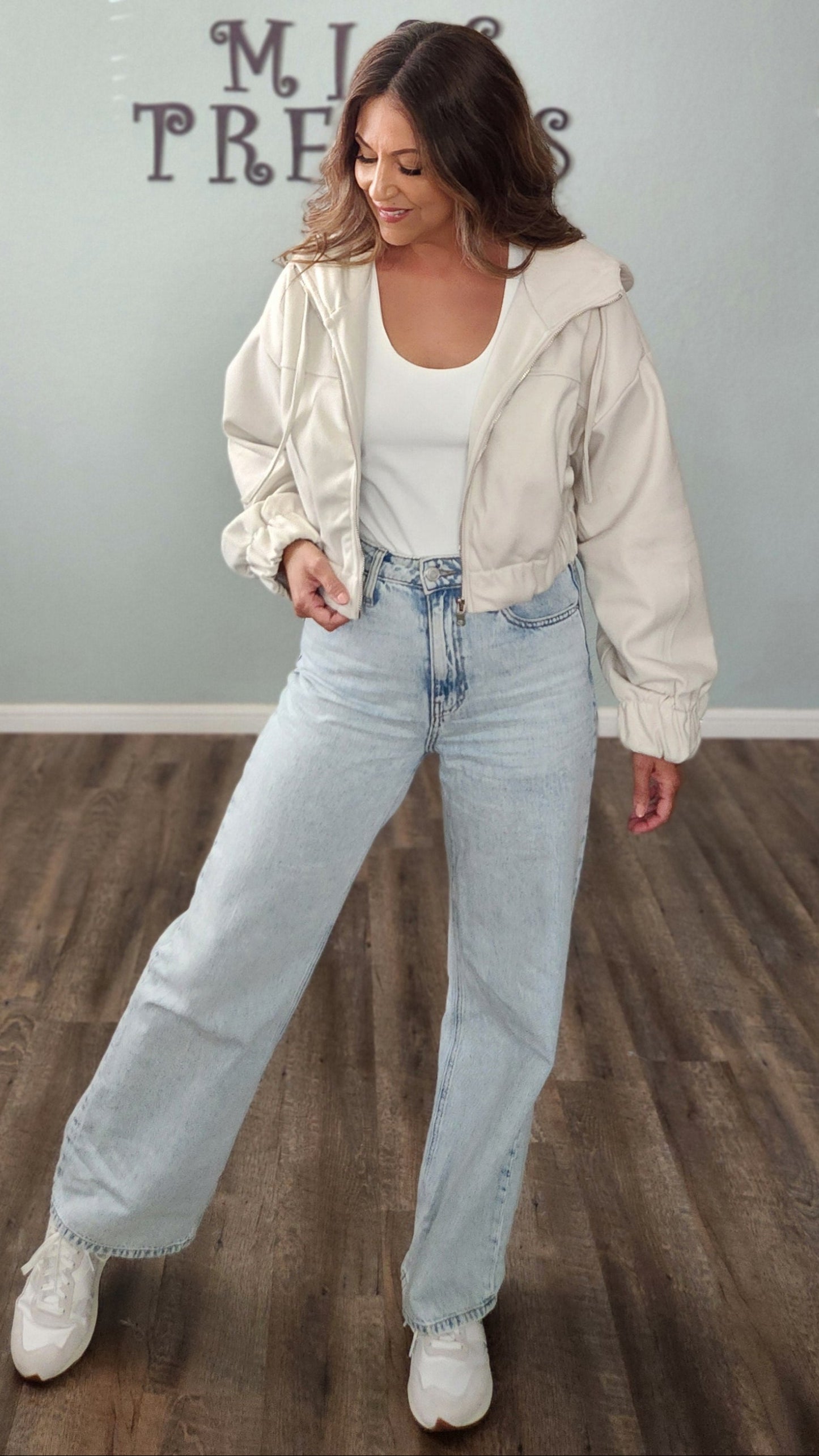 Street Chic Jacket-Beige