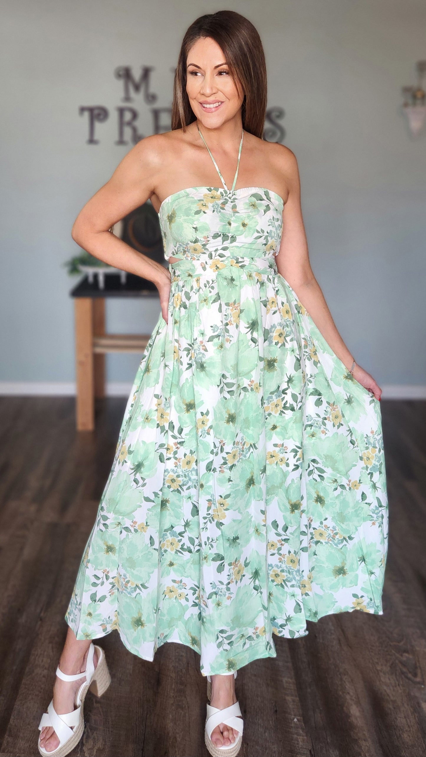 Embrace The Elegance and Fun-White/Green/ Yellow