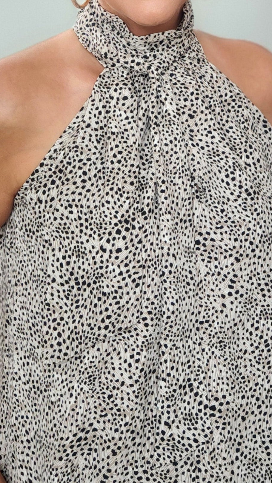 🖤 Reset by Jane- The Luxe Neck- Tie Top-Taupe/Ivory/Black
