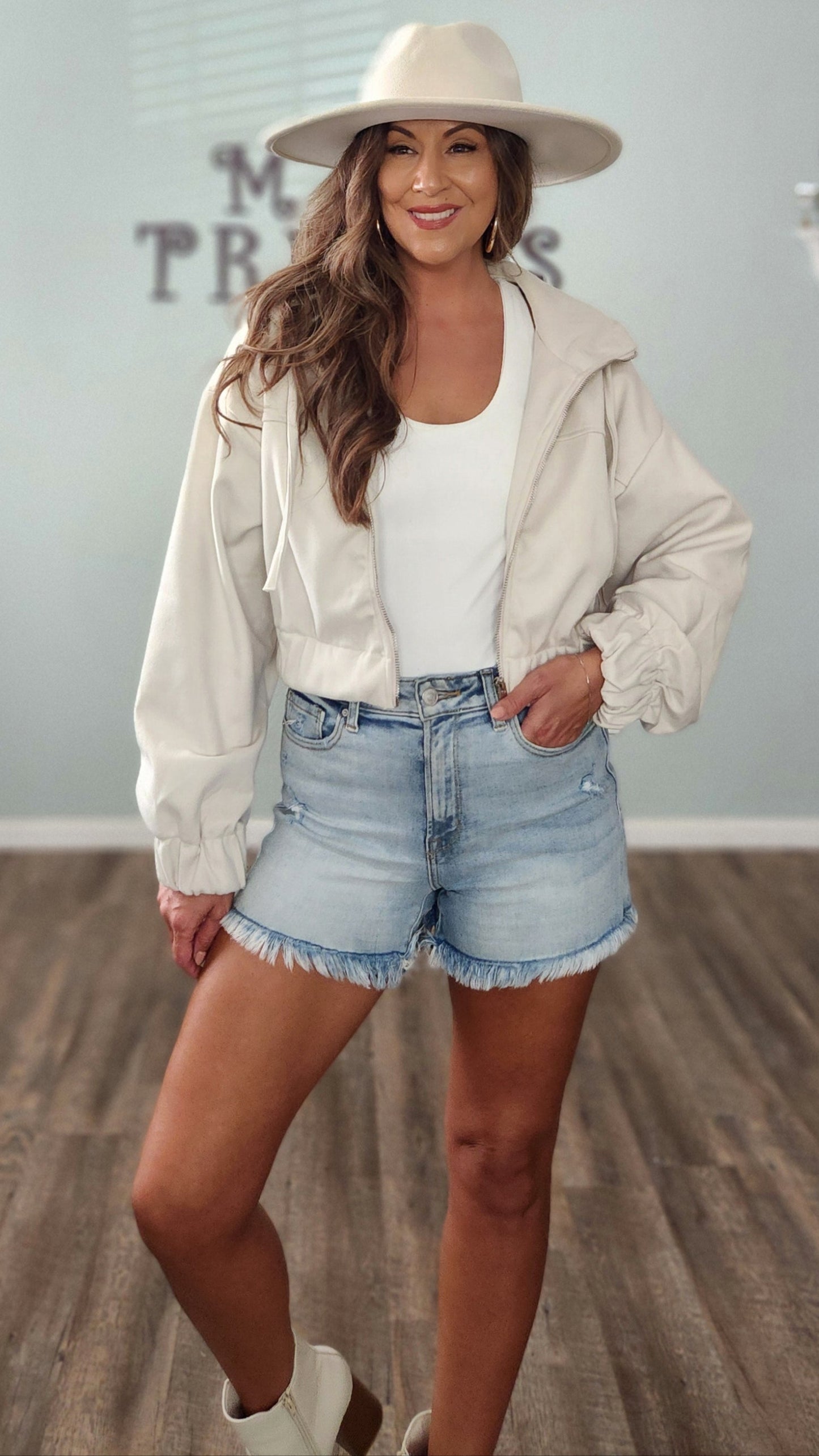 Street Chic Jacket-Beige