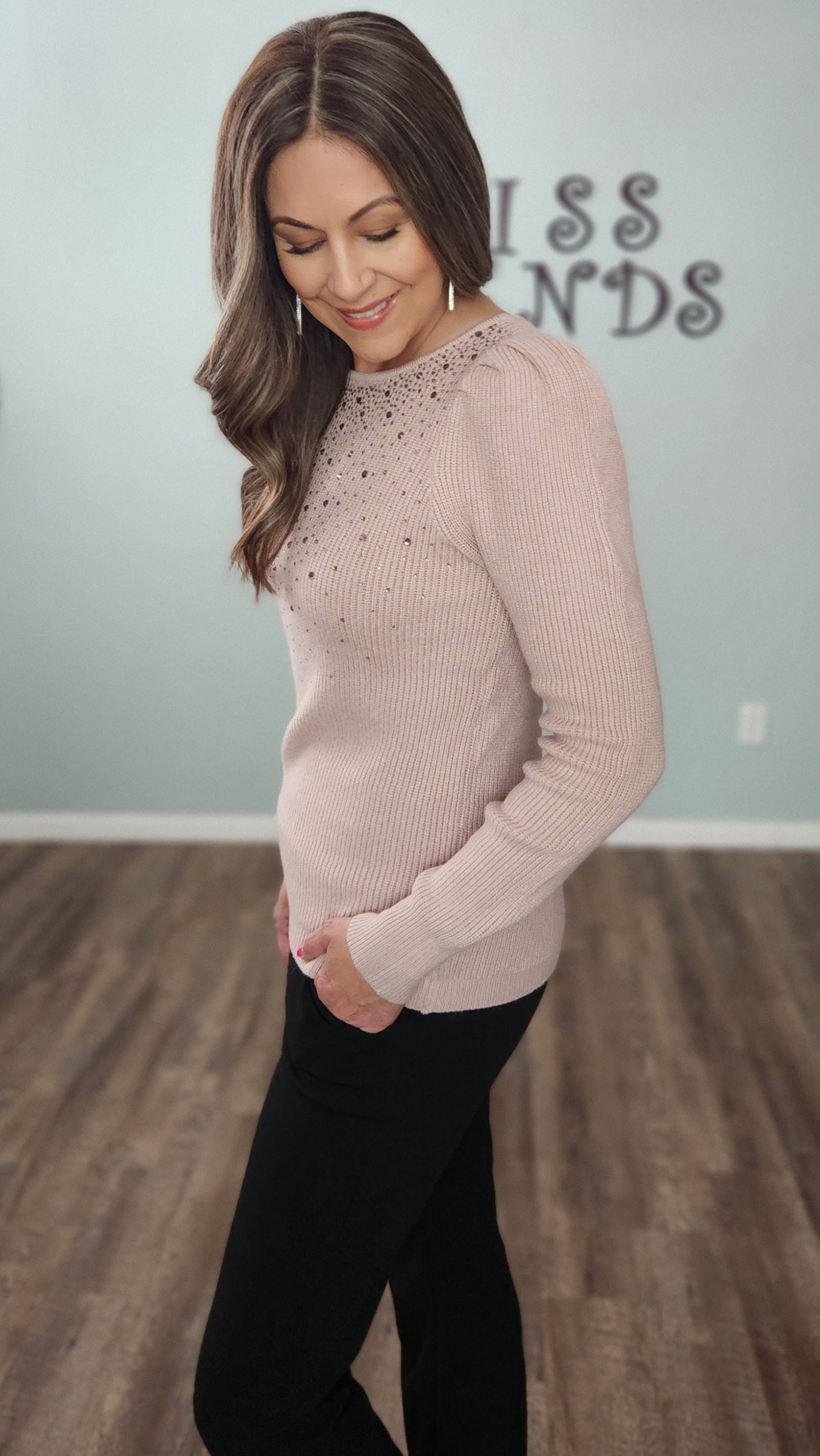 Chic and Modern Sweater-Pink