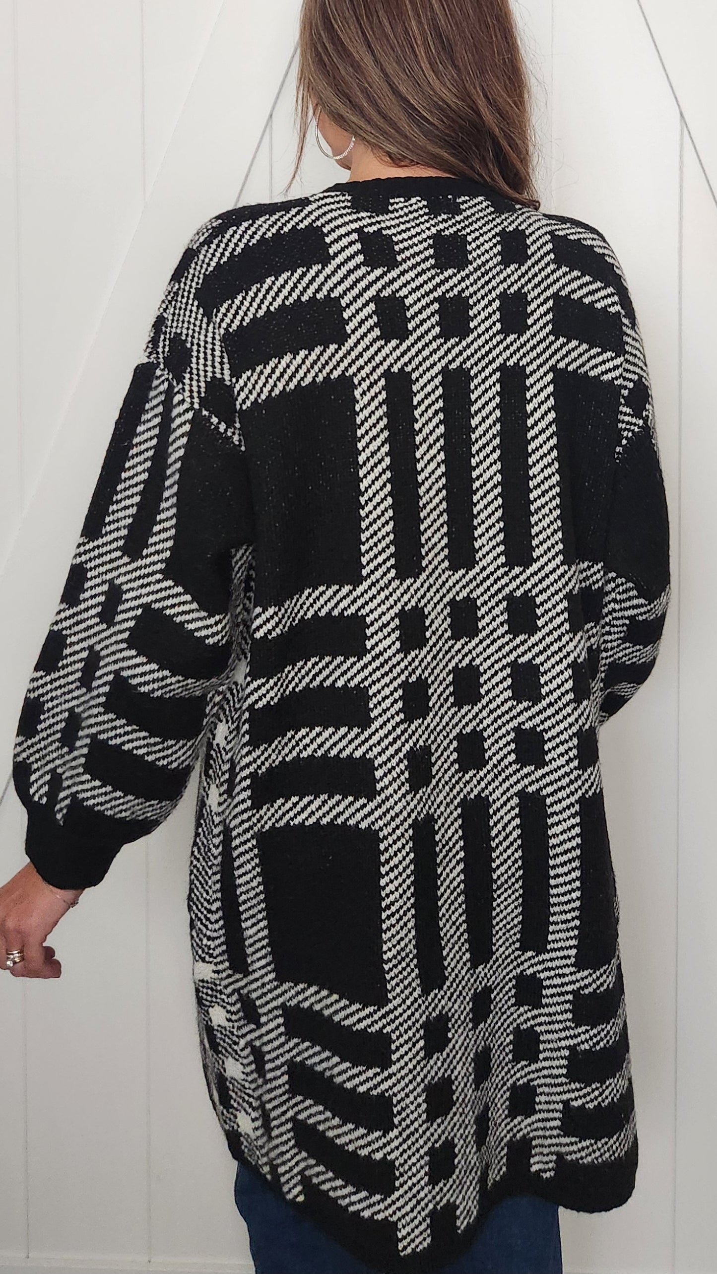 Look At All That Greatness Cardigan- Black/ White