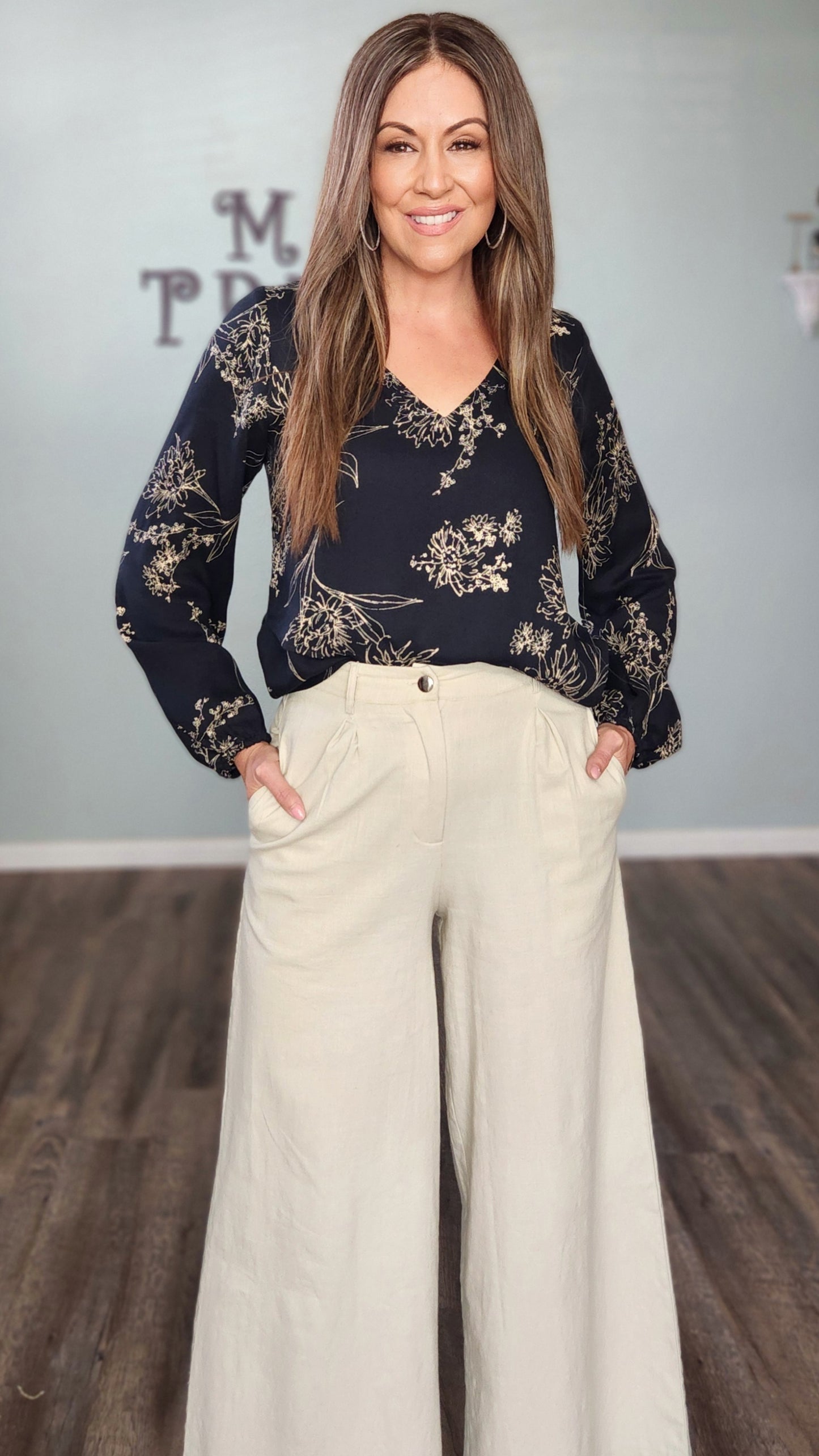 Bloom In Style Top-Navy/Ivory