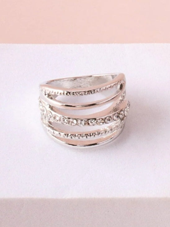 Bright and Stunning Ring- Silver