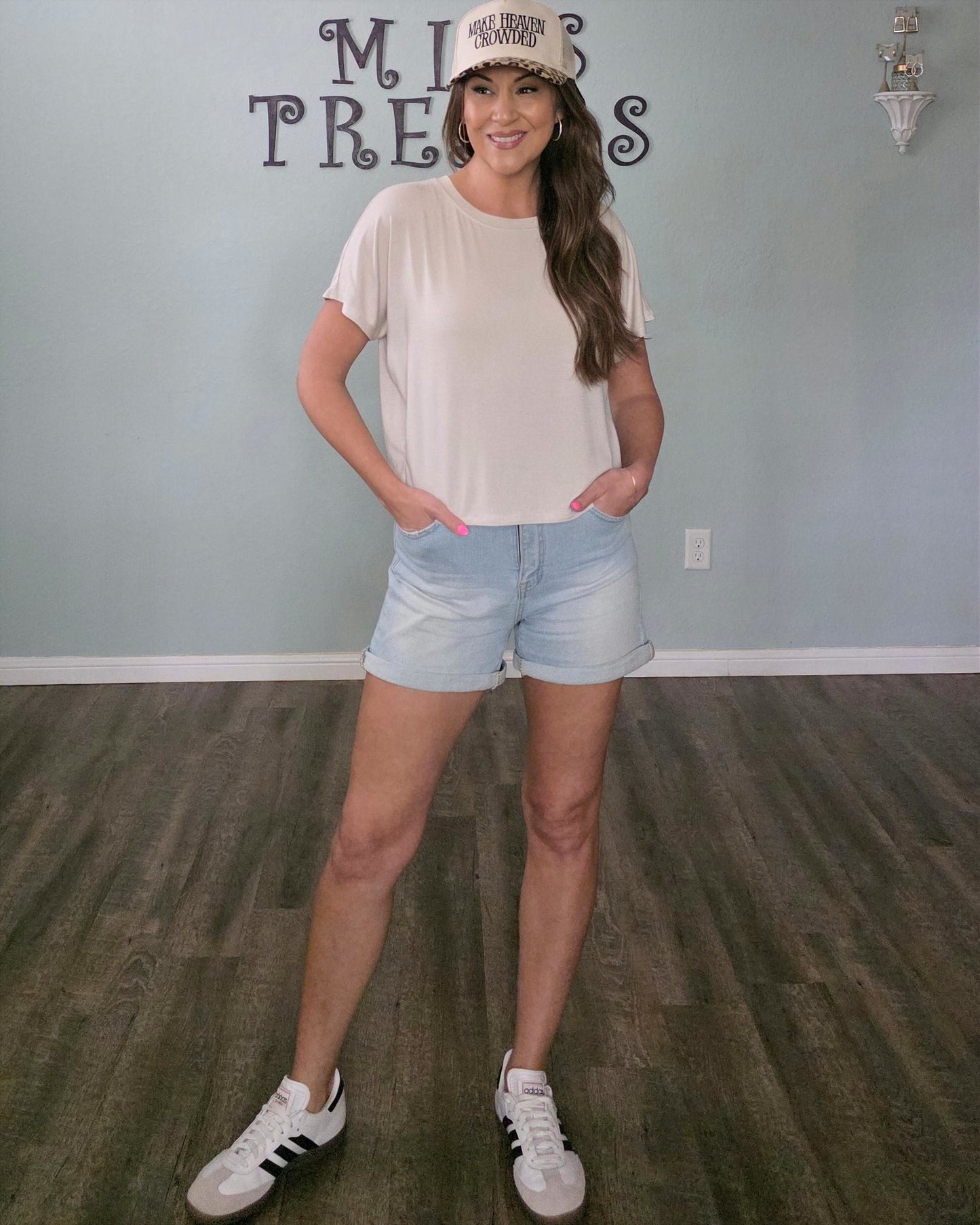 Everyday Ease Tee-Sand Beige