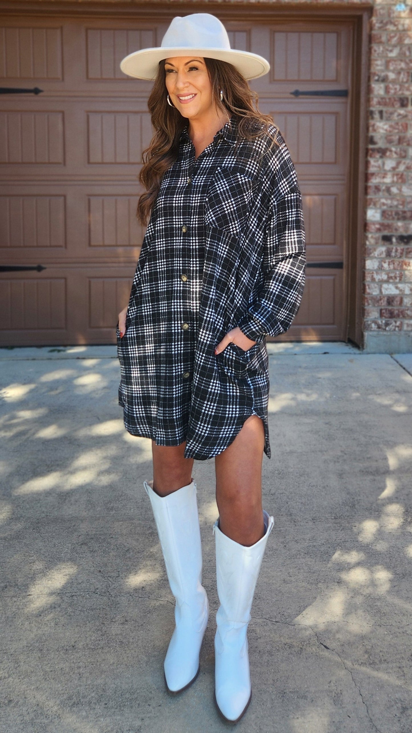 The Houndstooth Staple