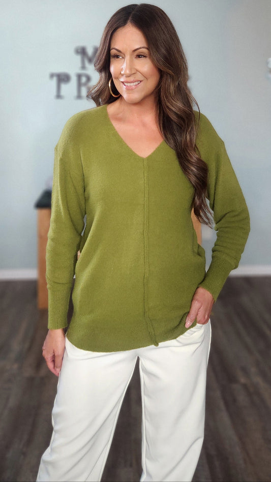 Cozy Classic V-neck Pullover-Olive