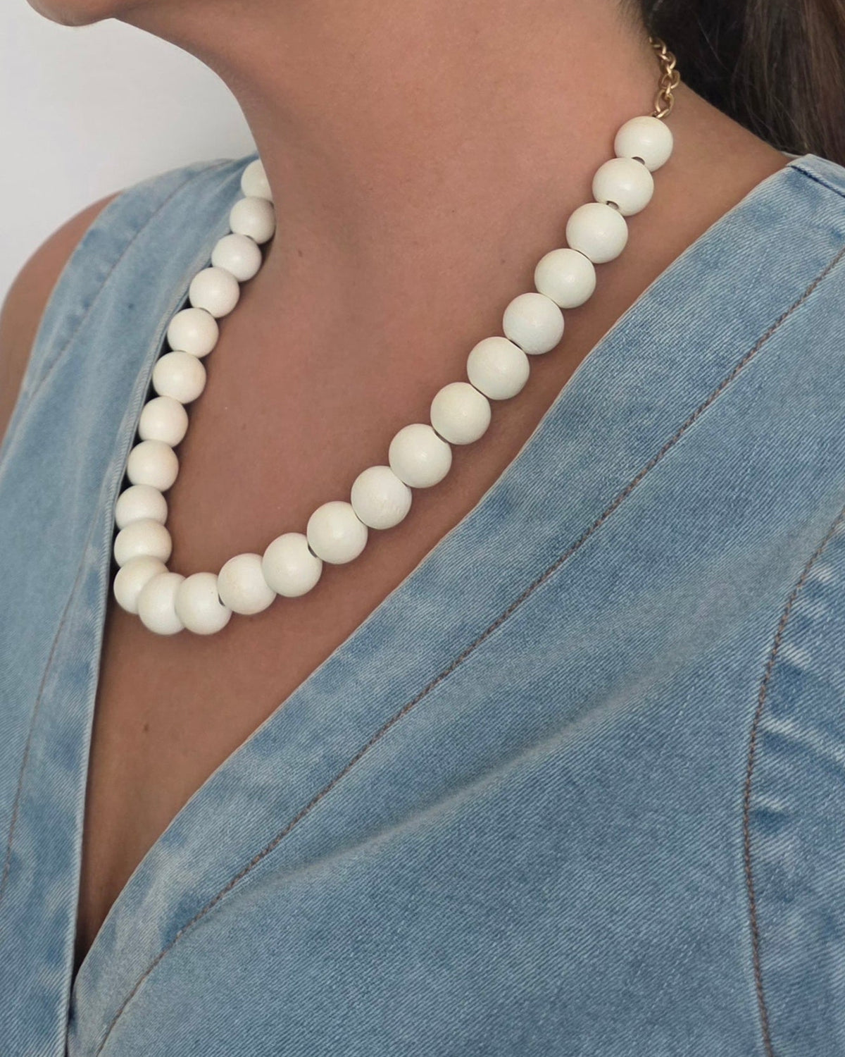 Pop of White Beaded Necklace-White