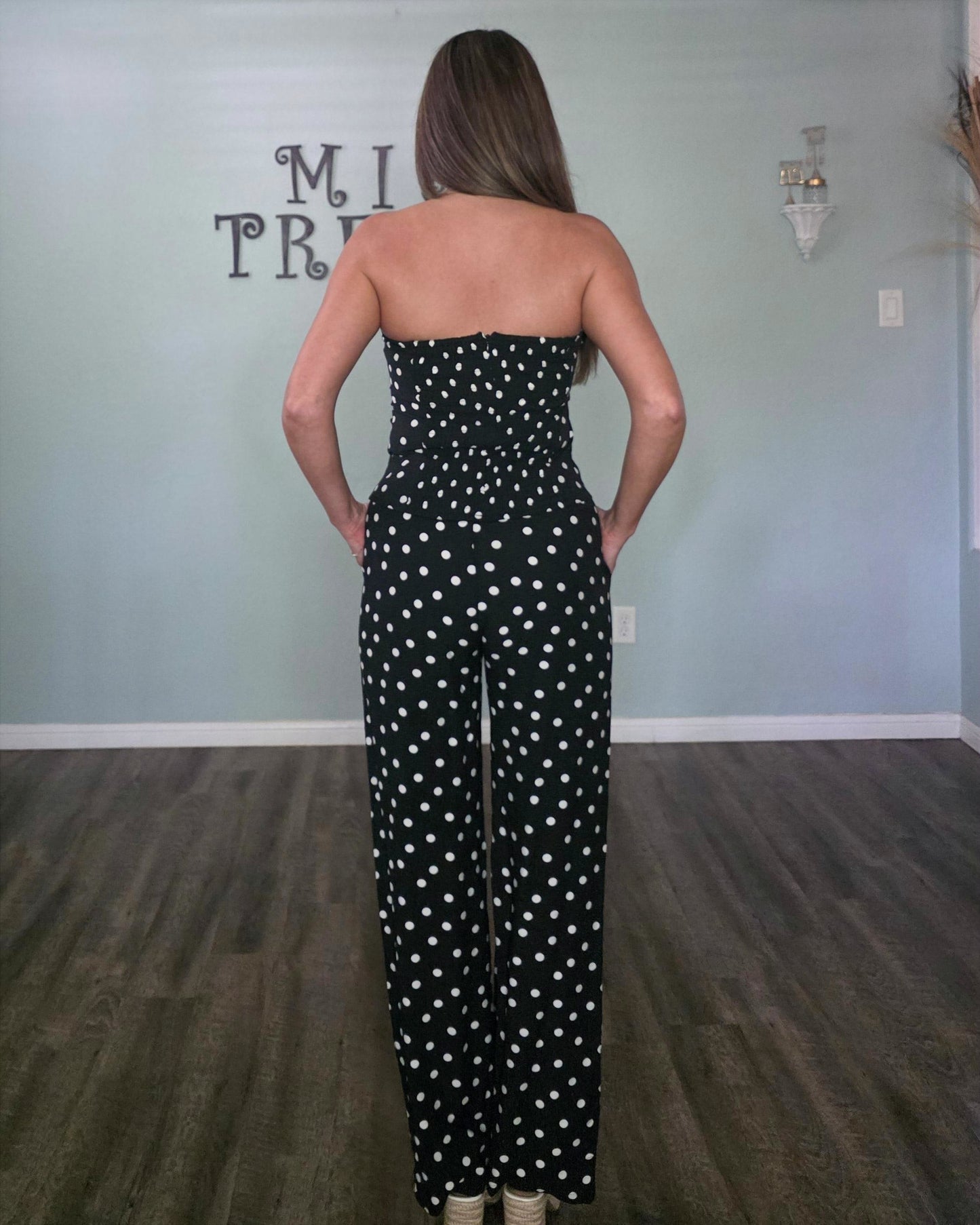 Elegant Escape Set