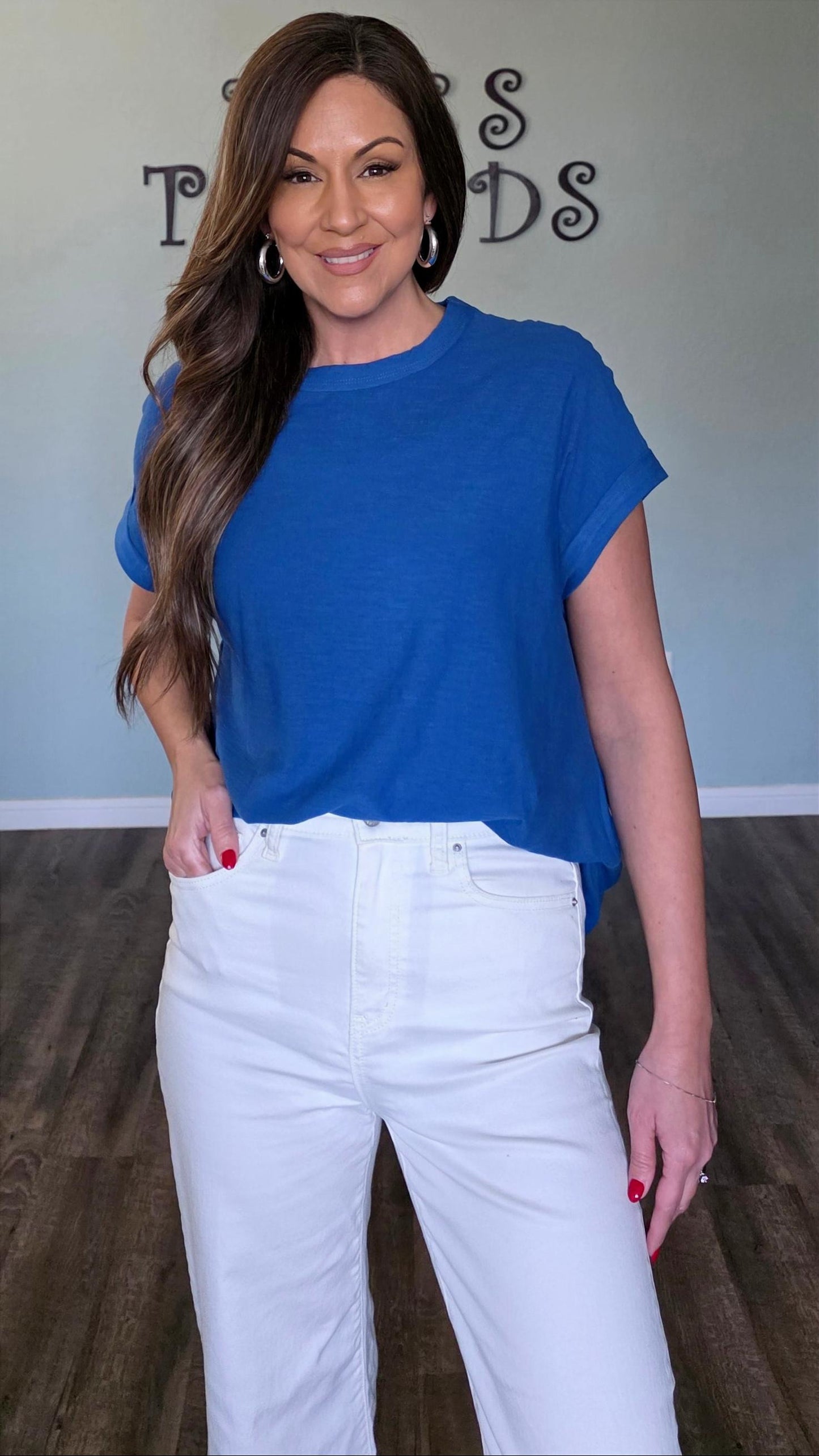 Closet Staple Tee-Blue