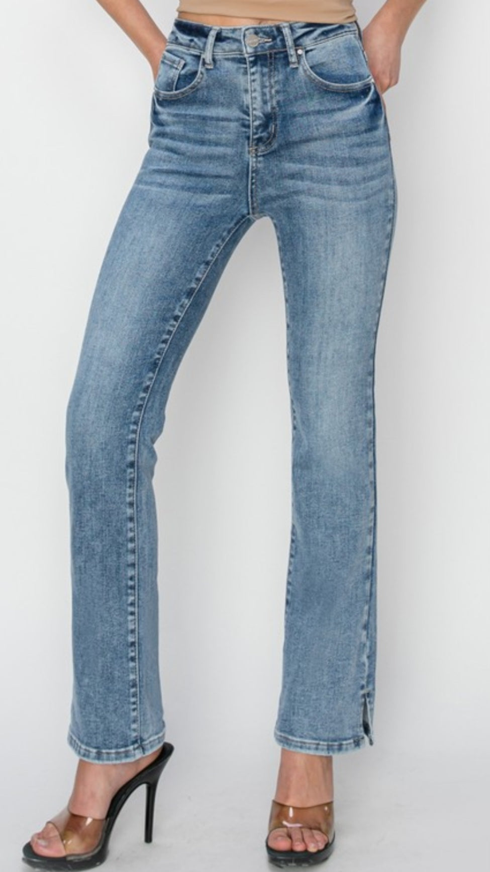 Popular For A Reason Jeans- Medium Wash