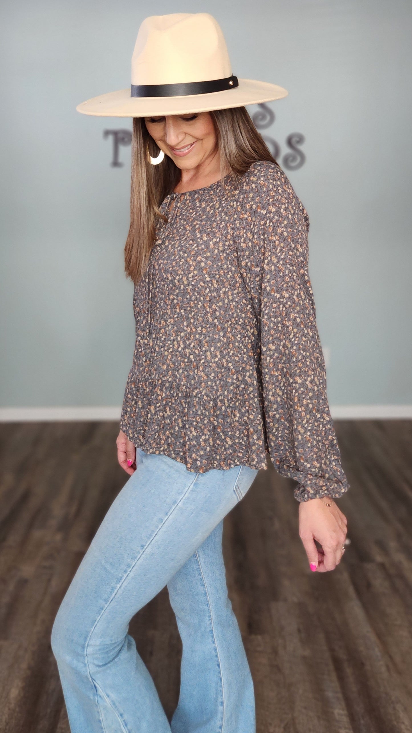 Show Me Fall Top- Grey/Floral
