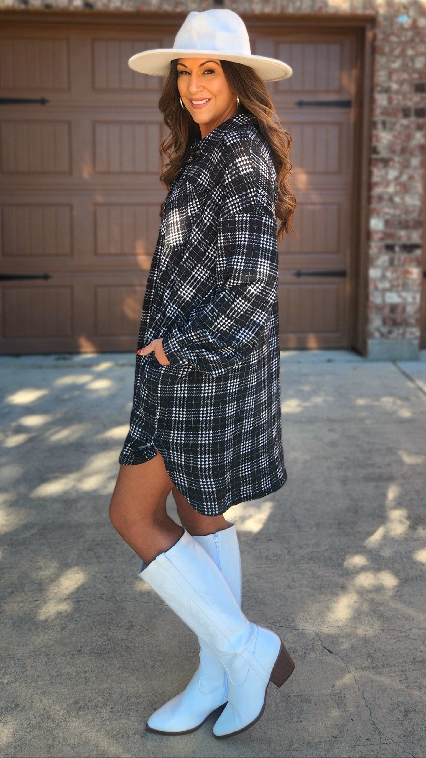 The Houndstooth Staple